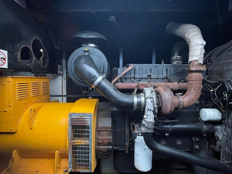 مجموعة المولدات Perkins 1300 Serie Mecc Alte Spa 225 kVA Silent generatorset: صورة 7