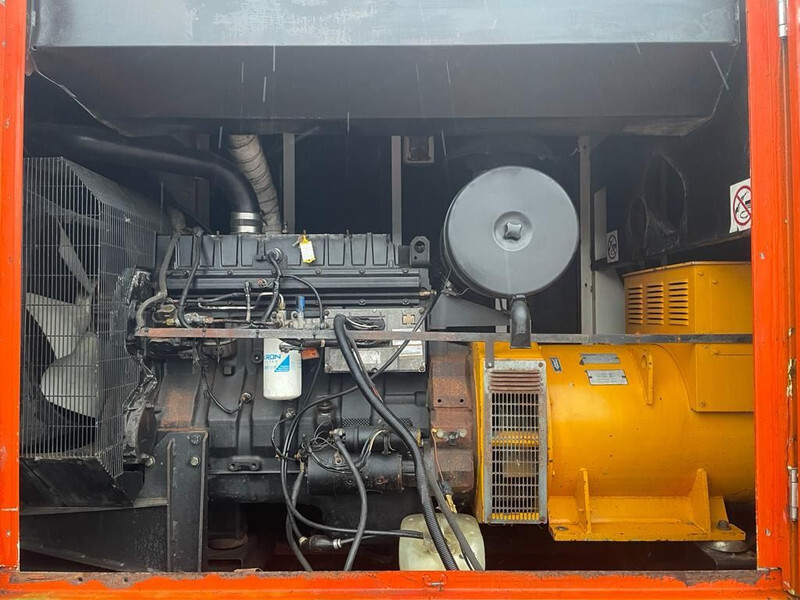 مجموعة المولدات Perkins 1300 Serie Mecc Alte Spa 225 kVA Silent generatorset: صورة 12