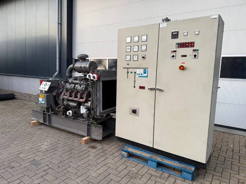 مجموعة المولدات Perkins Stamford 125 kVA noodstroom aggregaat generatorset as New ! 176 hours !: صورة 13