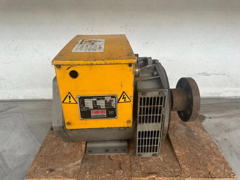 مجموعة المولدات Stamford BC.I164D2 15 kVa Stamford Dubbel gelagerd Double Bearing generatordeel Alternator: صورة 7
