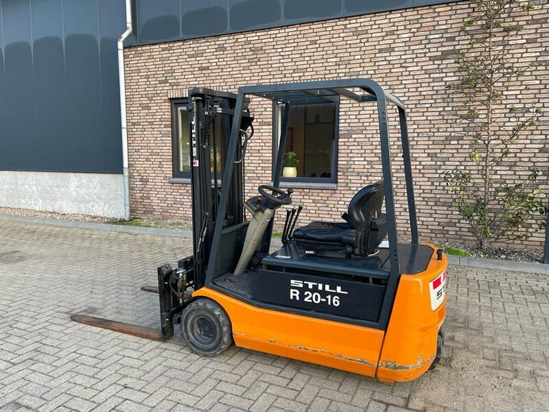 رافعة شوكية كهربائية Still R20-16 Elektra 1.6 ton Triplex Freelift Sideshift Heftruck: صورة 6 رافعة شوكية كهربائية Still R20-16 Elektra 1.6 ton Triplex Freelift Sideshift Heftruck: صورة 6