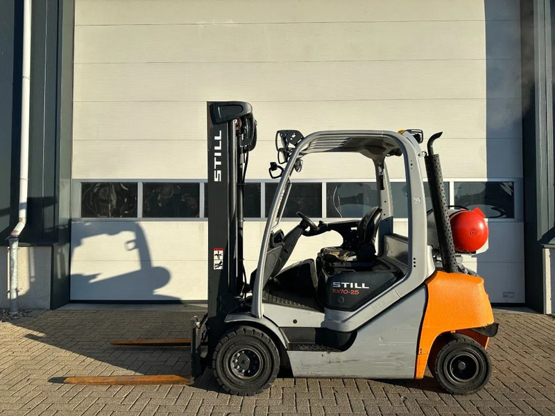 Still RX70-25 T 2.5 ton Duplex Sideshift LPG Heftruck 2020 - رافعة شوكية تعمل بالغاز: صورة 1 Still RX70-25 T 2.5 ton Duplex Sideshift LPG Heftruck 2020 - رافعة شوكية تعمل بالغاز: صورة 1