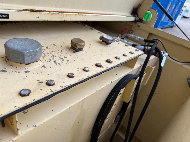 حاوية شحن Tolsma Kiwa IBC 3000 liter Dieseltank Brandstoftank: صورة 11 حاوية شحن Tolsma Kiwa IBC 3000 liter Dieseltank Brandstoftank: صورة 11