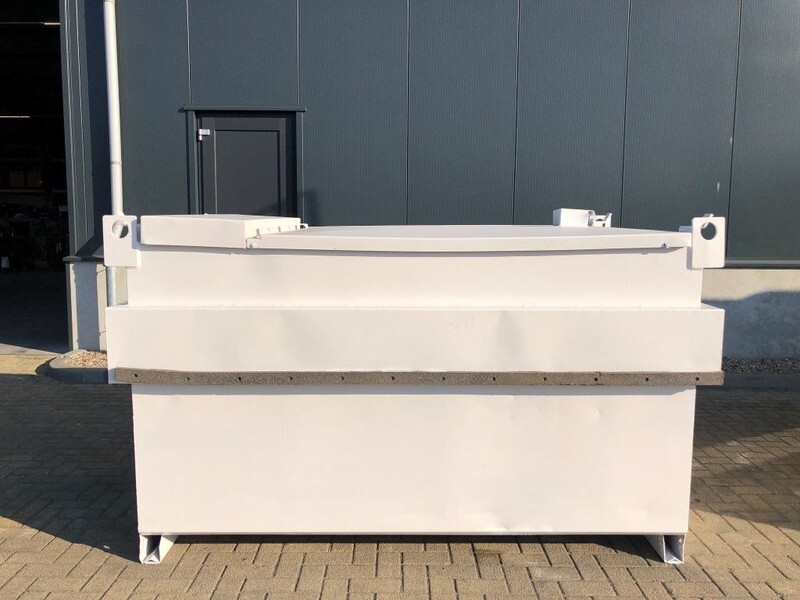 Tolsma Kiwa IBC 3000 liter dieseltank met keuring ! - خزان تخزين: صورة 1 Tolsma Kiwa IBC 3000 liter dieseltank met keuring ! - خزان تخزين: صورة 1