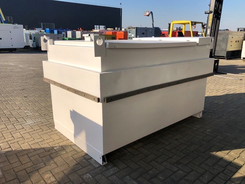 Tolsma Kiwa IBC 3000 liter dieseltank met keuring ! - خزان تخزين: صورة 4 Tolsma Kiwa IBC 3000 liter dieseltank met keuring ! - خزان تخزين: صورة 4