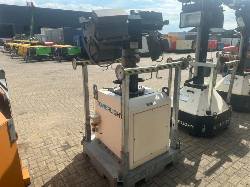 Towerlight Hydromaxilight 8 meter 4 x 1000 Watt Licht Tower Lichtmast LED - برج الإنارة: صورة 5 Towerlight Hydromaxilight 8 meter 4 x 1000 Watt Licht Tower Lichtmast LED - برج الإنارة: صورة 5