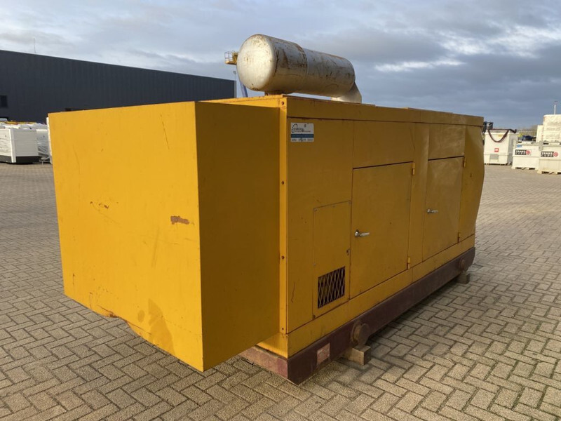مجموعة المولدات VM 1308 Unelec 165 kVA Silent generatorset: صورة 13 مجموعة المولدات VM 1308 Unelec 165 kVA Silent generatorset: صورة 13