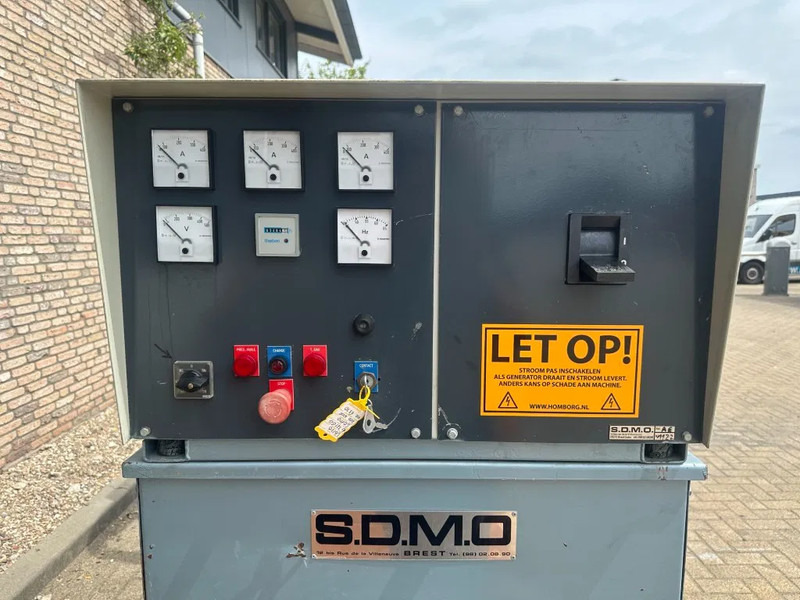 Volvo Penta TD121GG SDMO Leroy Somer 200 kVA noodstroom generatorset - مجموعة المولدات: صورة 4 Volvo Penta TD121GG SDMO Leroy Somer 200 kVA noodstroom generatorset - مجموعة المولدات: صورة 4