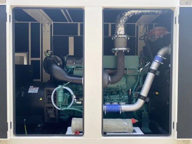 Volvo TAD 1642 GE Stamford 650 kVA Supersilent generatorset New ! - مجموعة المولدات: صورة 2 Volvo TAD 1642 GE Stamford 650 kVA Supersilent generatorset New ! - مجموعة المولدات: صورة 2