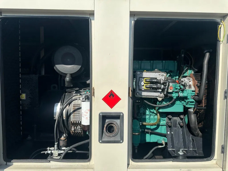 Volvo TAD 753 GE Fogo 200 kVA Silent generatorset - مجموعة المولدات: صورة 4 Volvo TAD 753 GE Fogo 200 kVA Silent generatorset - مجموعة المولدات: صورة 4