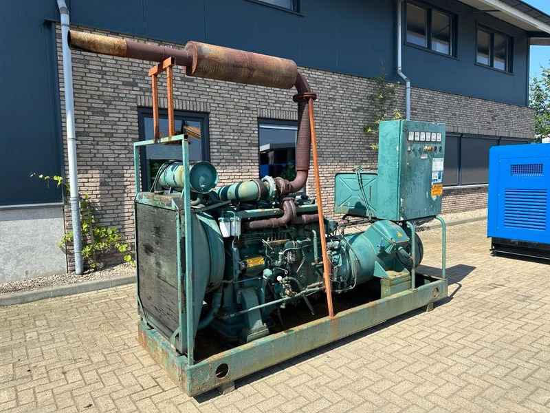 Volvo TD 120 AG 220 kVA generatorset ex Emergency met ATS 376 hours - مجموعة المولدات: صورة 5 Volvo TD 120 AG 220 kVA generatorset ex Emergency met ATS 376 hours - مجموعة المولدات: صورة 5