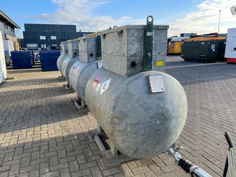 Dieseltank Rietberg 1000 liter Dieseltank Gegalvaniseerd IBC met keuring ! - خزان تخزين: صورة 5 Dieseltank Rietberg 1000 liter Dieseltank Gegalvaniseerd IBC met keuring ! - خزان تخزين: صورة 5