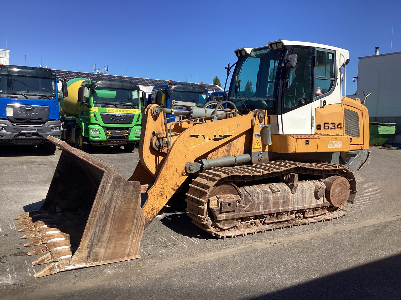 Liebherr LR 634 - اللودر المجنزر: صورة 1 Liebherr LR 634 - اللودر المجنزر: صورة 1