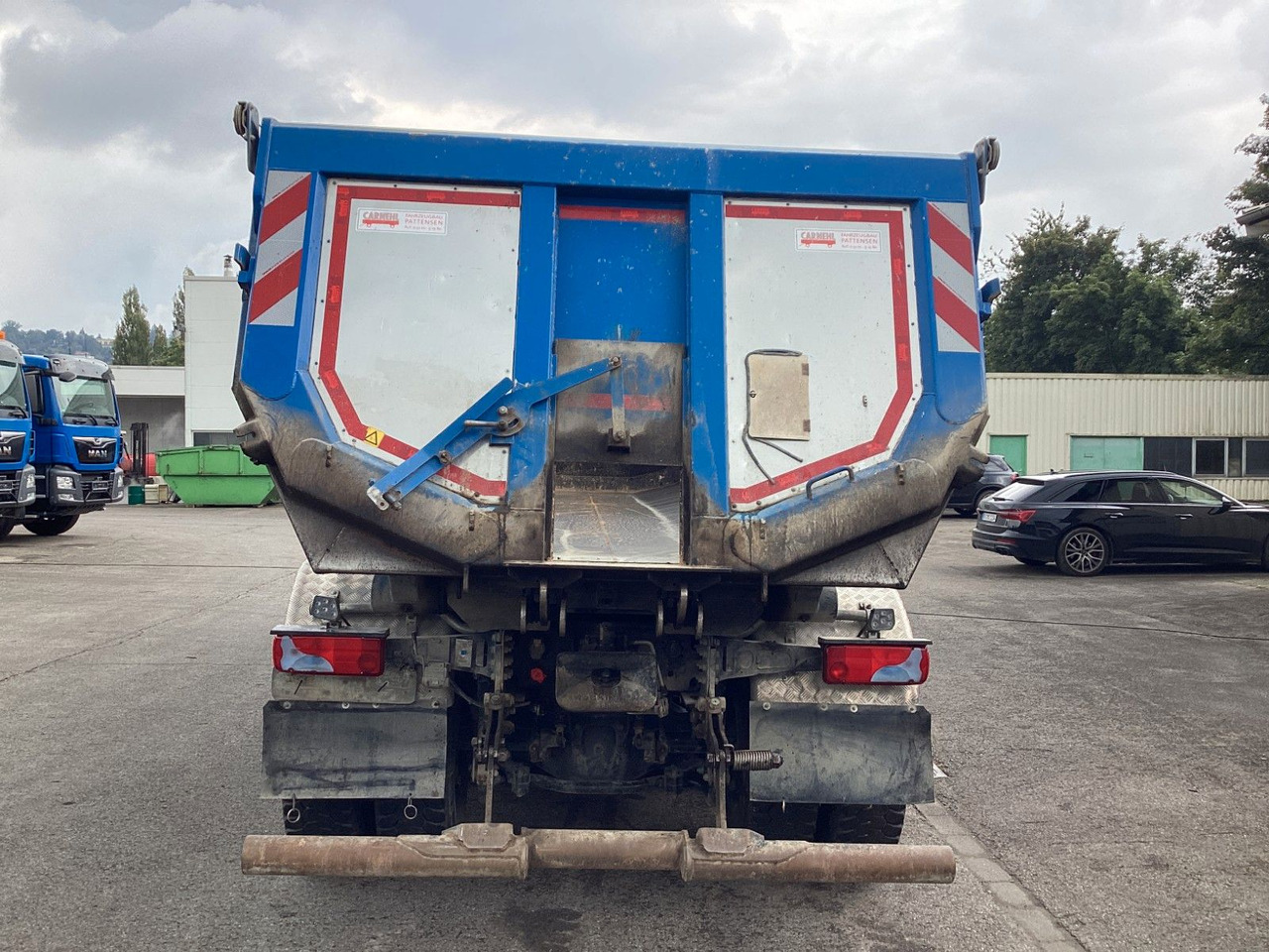 MAN TGS 35.510 Carnehl Thermomulde Asphalt 16,5m³ - شاحنة قلاب: صورة 4 MAN TGS 35.510 Carnehl Thermomulde Asphalt 16,5m³ - شاحنة قلاب: صورة 4