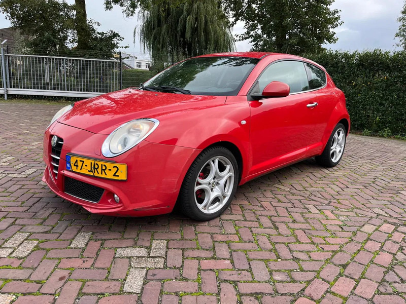 Alfa Romeo MiTo 1.4 T - هاتشباك: صورة 1 Alfa Romeo MiTo 1.4 T - هاتشباك: صورة 1