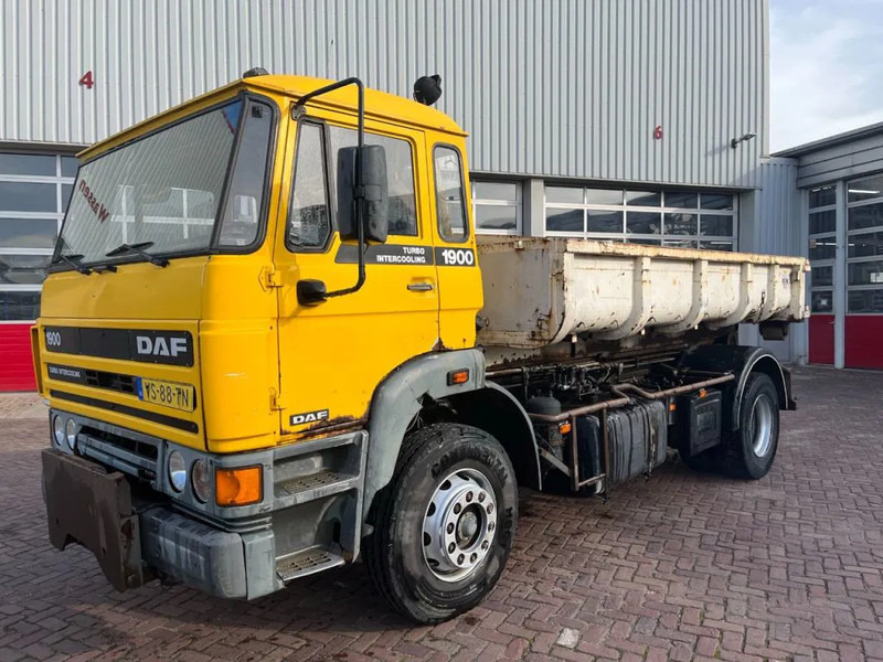 DAF 1900 F HAAKARM - شاحنات الحاويات / جسم علوي قابل للتغيير شاحنة: صورة 1 DAF 1900 F HAAKARM - شاحنات الحاويات / جسم علوي قابل للتغيير شاحنة: صورة 1