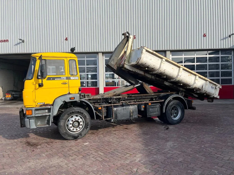 DAF 1900 F HAAKARM - شاحنات الحاويات / جسم علوي قابل للتغيير شاحنة: صورة 2 DAF 1900 F HAAKARM - شاحنات الحاويات / جسم علوي قابل للتغيير شاحنة: صورة 2