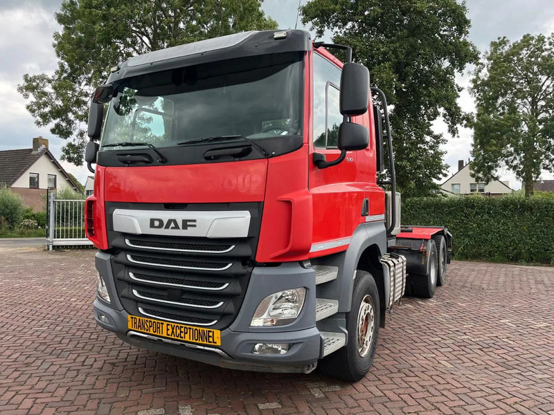 DAF CF 530 FAT intarder - شاحنة مقفلة: صورة 2 DAF CF 530 FAT intarder - شاحنة مقفلة: صورة 2
