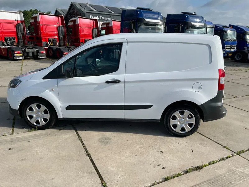 Ford Transit Courier 1.5 EURO 6 - فان المدمجة: صورة 4 Ford Transit Courier 1.5 EURO 6 - فان المدمجة: صورة 4