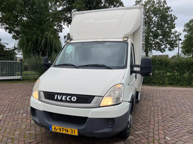 Iveco Daily 40 C14 - شاحنة مغلقة الصندوق: صورة 2 Iveco Daily 40 C14 - شاحنة مغلقة الصندوق: صورة 2