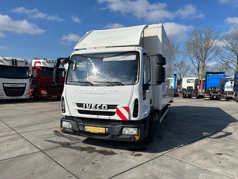 Iveco EuroCargo 75 E21 MANUAL - شاحنة مقفلة: صورة 1 Iveco EuroCargo 75 E21 MANUAL - شاحنة مقفلة: صورة 1