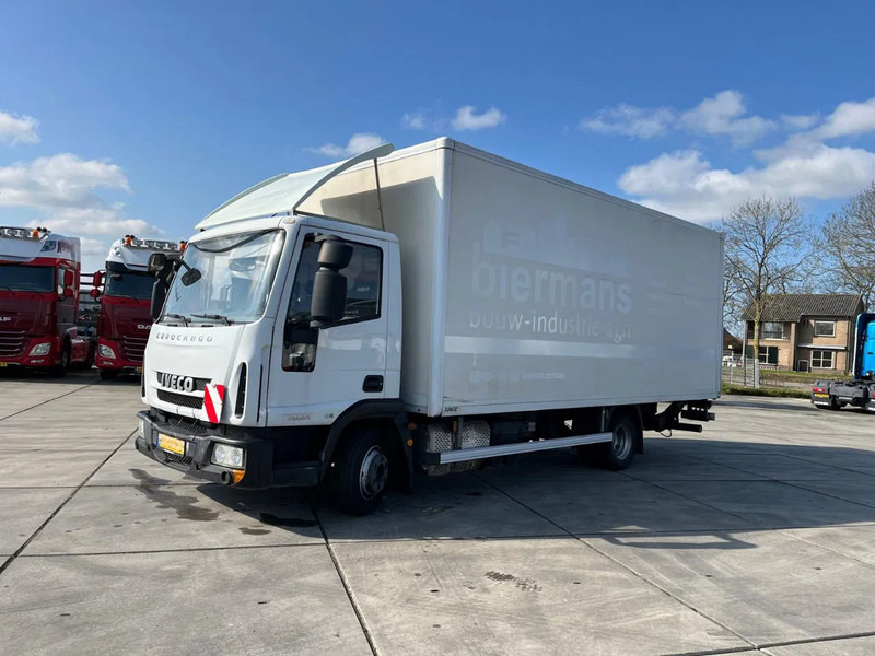Iveco EuroCargo 75 E21 MANUAL - شاحنة مقفلة: صورة 5 Iveco EuroCargo 75 E21 MANUAL - شاحنة مقفلة: صورة 5