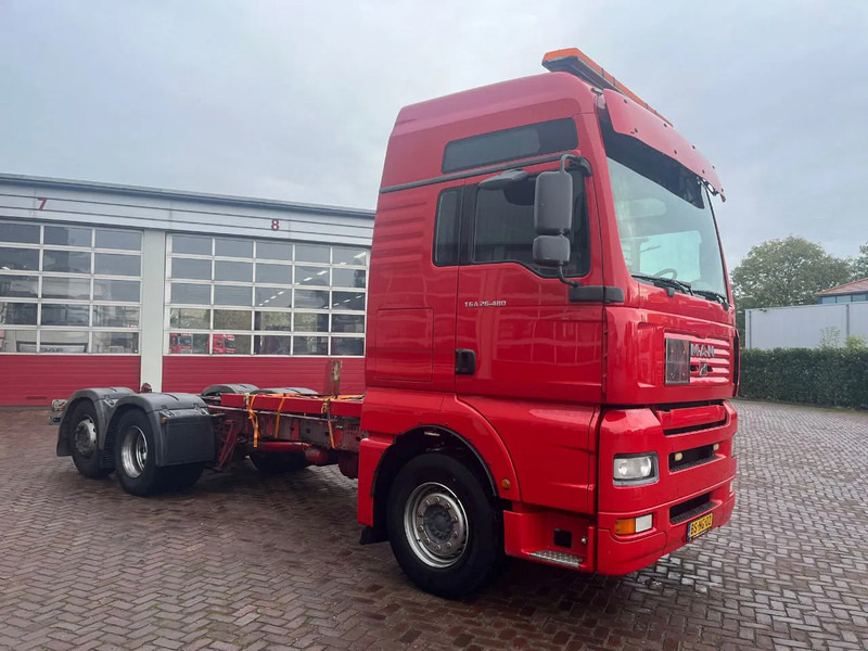 MAN 17 TGA 26.480 EURO 3 MANUAL - شاحنة هيكل كابينة: صورة 3 MAN 17 TGA 26.480 EURO 3 MANUAL - شاحنة هيكل كابينة: صورة 3