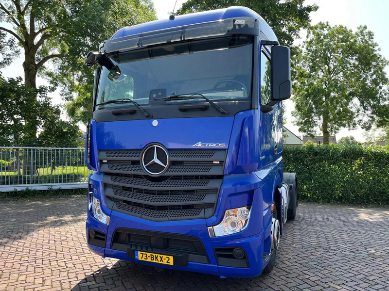 Mercedes-Benz Actros 1940 - وحدة جر: صورة 4 Mercedes-Benz Actros 1940 - وحدة جر: صورة 4