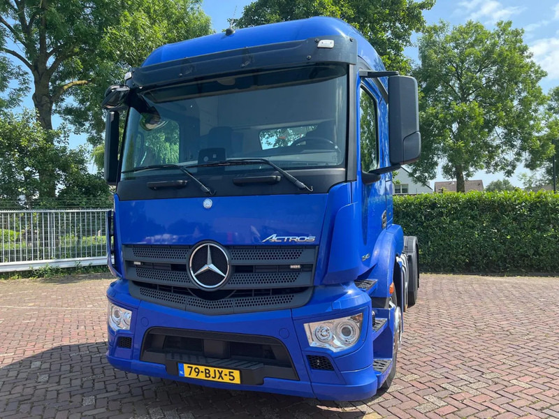 Mercedes-Benz Actros 1940 - وحدة جر: صورة 2 Mercedes-Benz Actros 1940 - وحدة جر: صورة 2