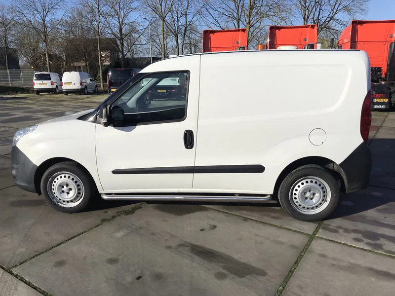 Opel Combo 1.6 CDTI - فان: صورة 4 Opel Combo 1.6 CDTI - فان: صورة 4