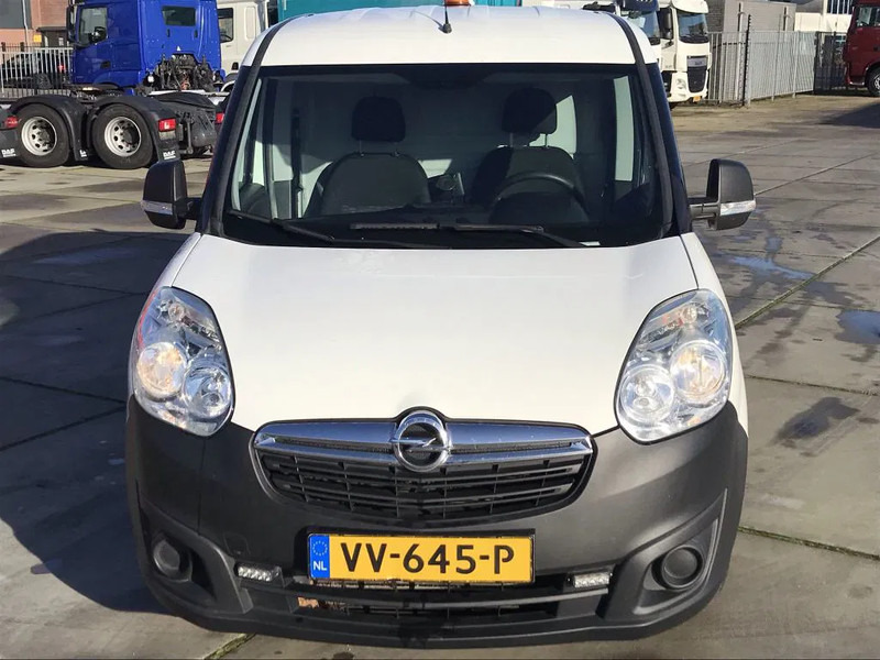 Opel Combo 1.6 CDTI - فان: صورة 2 Opel Combo 1.6 CDTI - فان: صورة 2