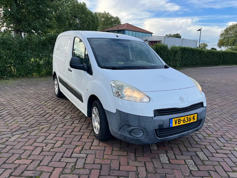 Peugeot Partner 120 1.6 HDI - فان المدمجة: صورة 4 Peugeot Partner 120 1.6 HDI - فان المدمجة: صورة 4