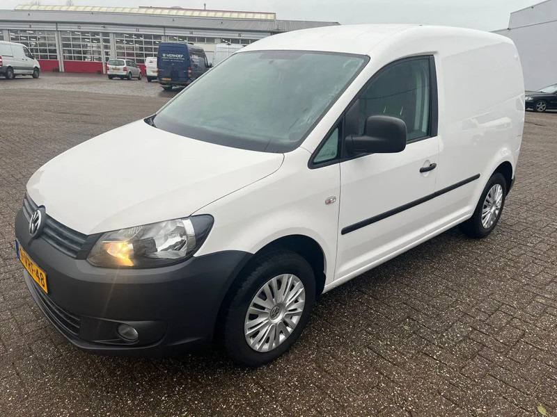 Volkswagen Caddy 1.6 75 PK - فان المدمجة: صورة 1 Volkswagen Caddy 1.6 75 PK - فان المدمجة: صورة 1