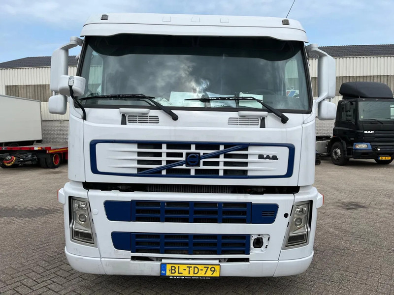 Volvo FM 9 MOTOR DEFECT (motor start wel maar kan niet rijden) - وحدة جر: صورة 3 Volvo FM 9 MOTOR DEFECT (motor start wel maar kan niet rijden) - وحدة جر: صورة 3