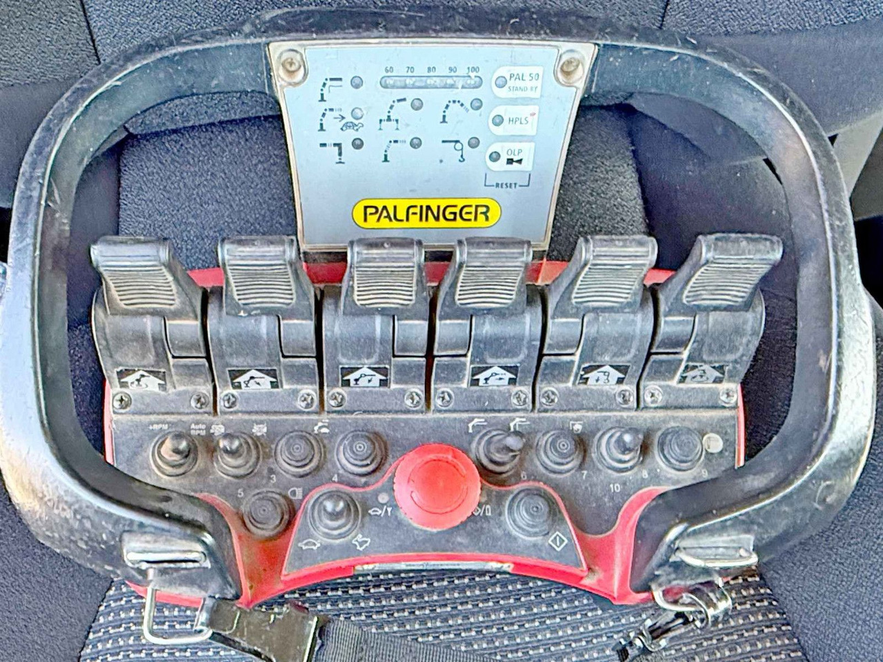 شاحنة كرين DAF XF 510 * Sattelzugmaschine  * PK 33002-EH G+FUNK: صورة 12 شاحنة كرين DAF XF 510 * Sattelzugmaschine  * PK 33002-EH G+FUNK: صورة 12