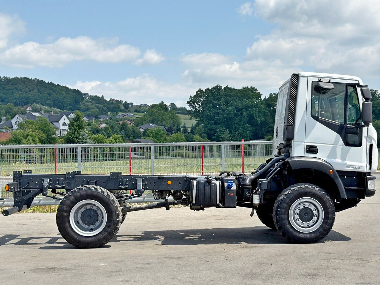 Iveco EUROCARGO 110-250* PLATFORM 4,60 m* 4x4 - شاحنة هيكل كابينة: صورة 4 Iveco EUROCARGO 110-250* PLATFORM 4,60 m* 4x4 - شاحنة هيكل كابينة: صورة 4