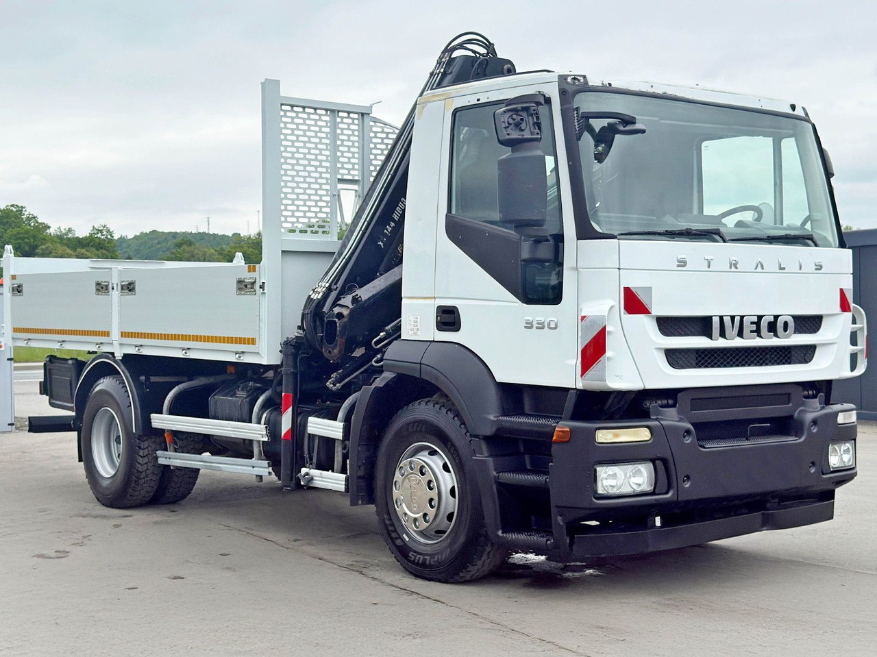 Iveco STRALIS 330 *HIAB 144 BS-3 HIDUO* TOPZUSTAND - شاحنة كرين: صورة 3 Iveco STRALIS 330 *HIAB 144 BS-3 HIDUO* TOPZUSTAND - شاحنة كرين: صورة 3