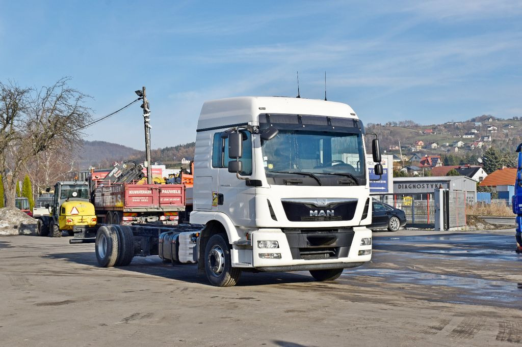 MAN TGM 12.290* FAHRGESTELL 6,30 m * TOPZUSTAND - شاحنة هيكل كابينة: صورة 1 MAN TGM 12.290* FAHRGESTELL 6,30 m * TOPZUSTAND - شاحنة هيكل كابينة: صورة 1