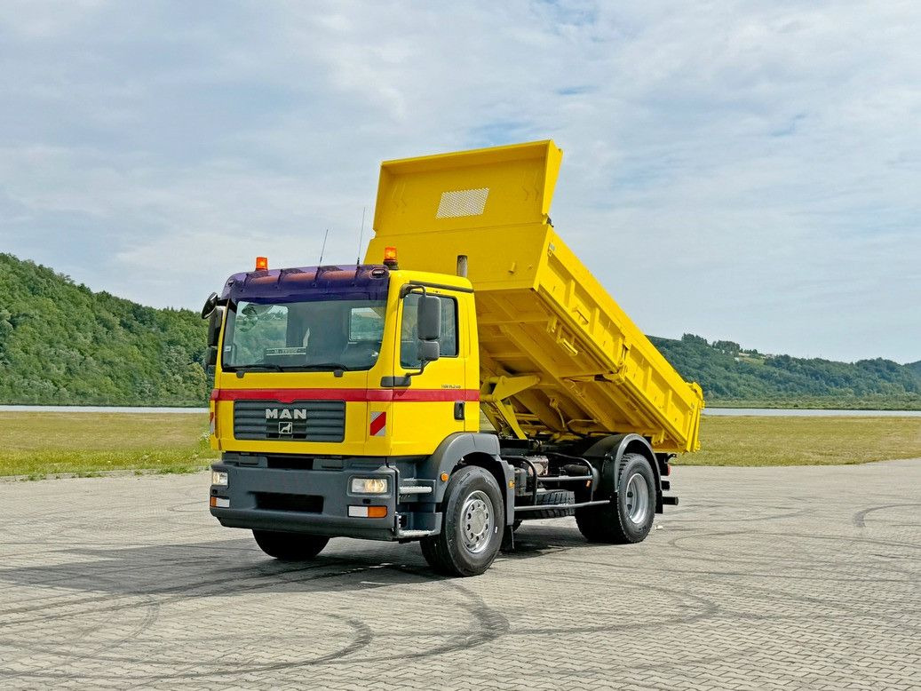 MAN TGM 15.240 * KIPPER 4,30 m + BORDMATIC - شاحنة قلاب, شاحنة كرين: صورة 1 MAN TGM 15.240 * KIPPER 4,30 m + BORDMATIC - شاحنة قلاب, شاحنة كرين: صورة 1