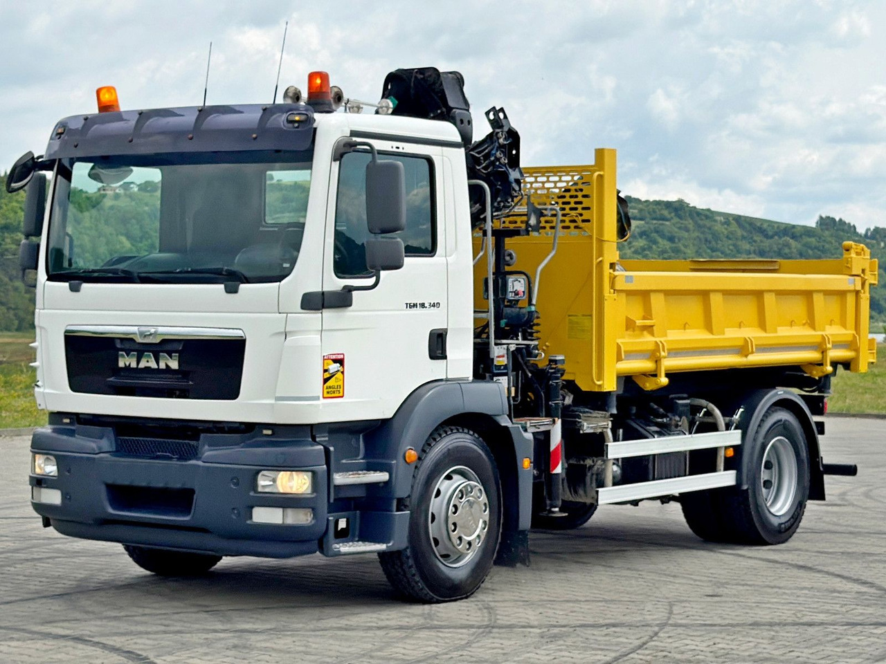MAN TGM 18.340* KIPPER 4,05m*HIAB 111 B-2 HIDUO/FUNK - شاحنة كرين: صورة 5 MAN TGM 18.340* KIPPER 4,05m*HIAB 111 B-2 HIDUO/FUNK - شاحنة كرين: صورة 5