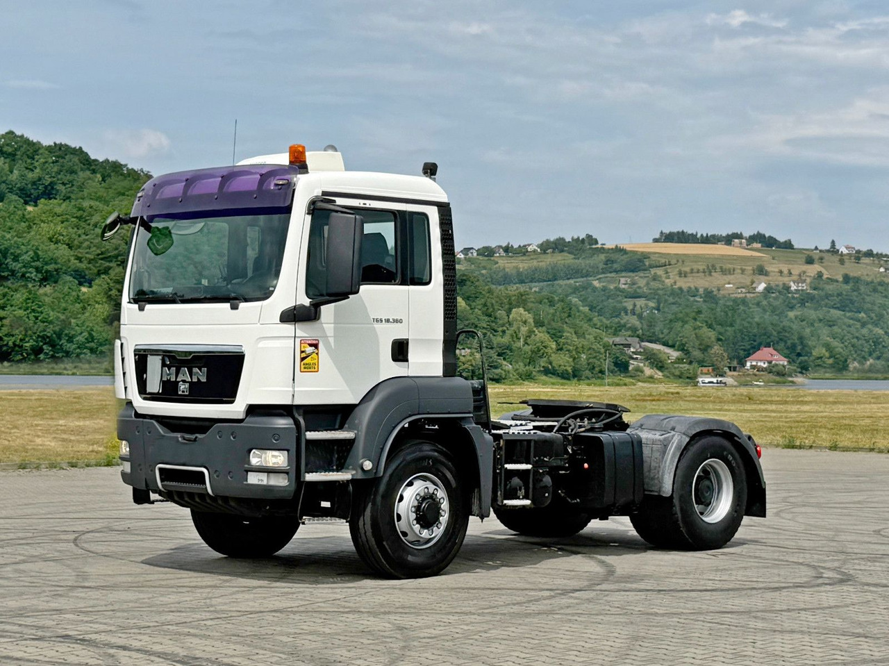MAN TGS 18.360 * Sattelzugmaschine * 4x4 * TOP - وحدة جر: صورة 2 MAN TGS 18.360 * Sattelzugmaschine * 4x4 * TOP - وحدة جر: صورة 2