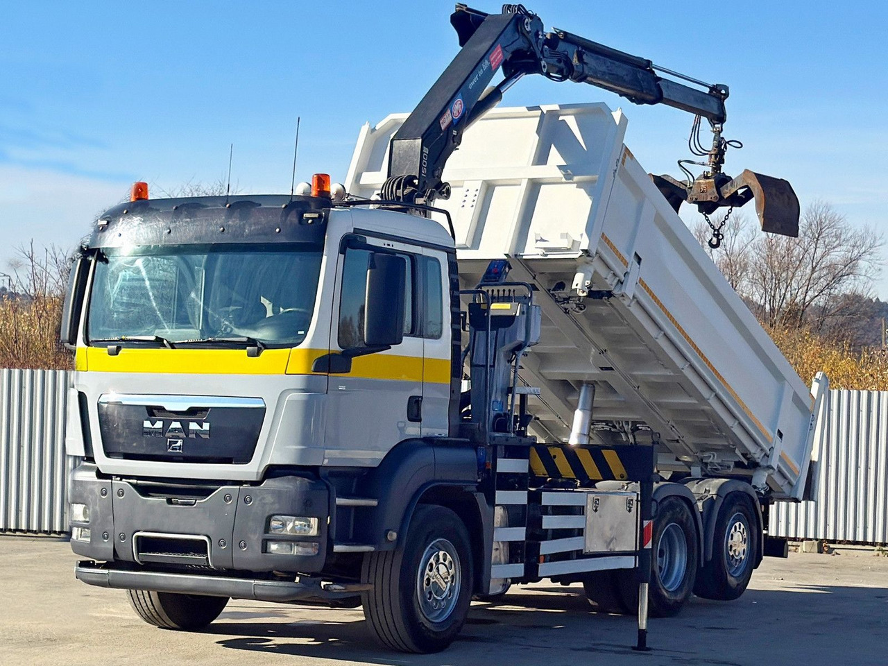 MAN TGS 28.320 * HMF 1500 - K2 * TOPZUSTAND - شاحنة كرين: صورة 2 MAN TGS 28.320 * HMF 1500 - K2 * TOPZUSTAND - شاحنة كرين: صورة 2