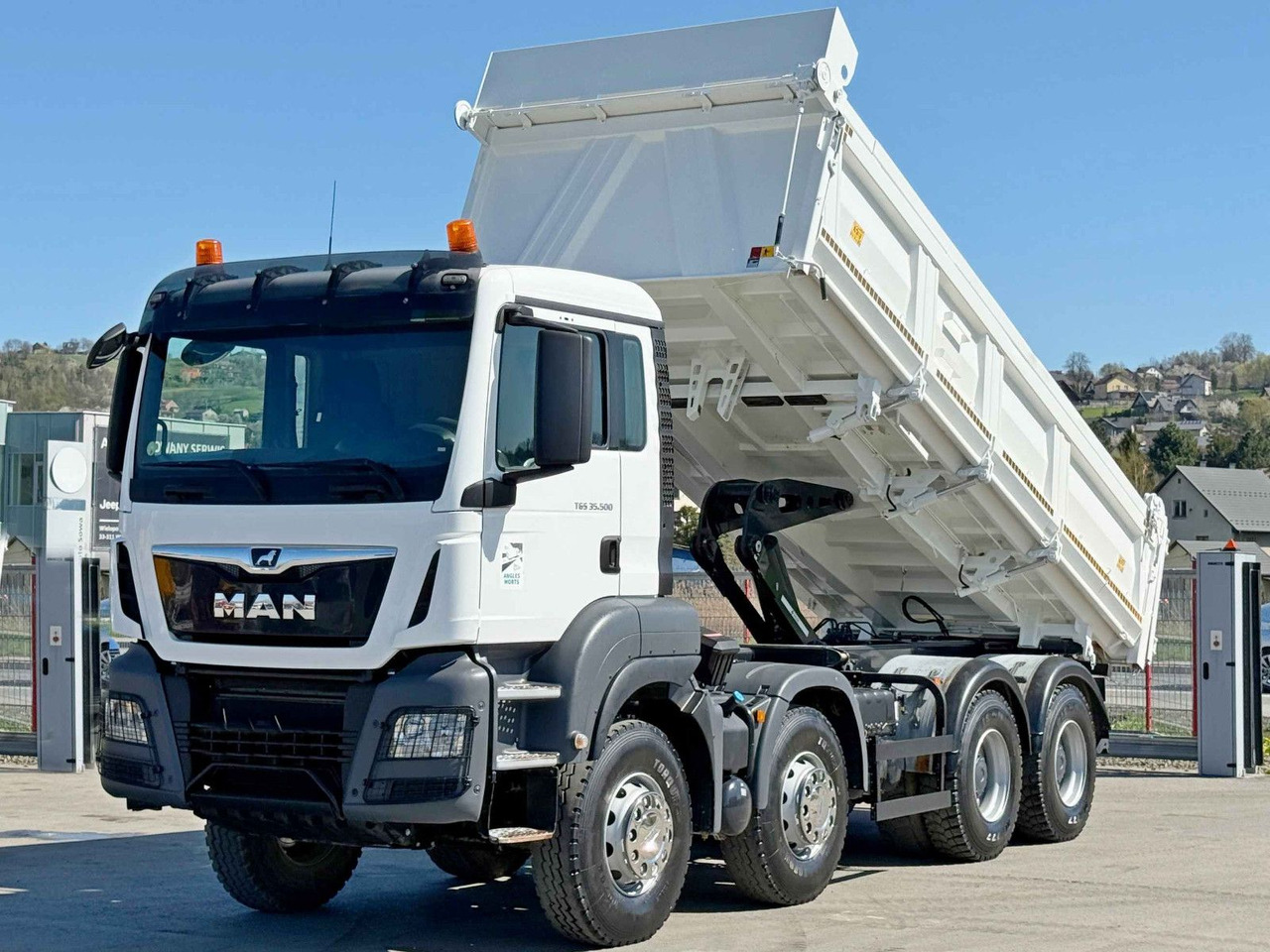 MAN TGS 35.500 KIPPER 6,00 m + BORDMATIC * 8x4 - شاحنة قلاب: صورة 5 MAN TGS 35.500 KIPPER 6,00 m + BORDMATIC * 8x4 - شاحنة قلاب: صورة 5