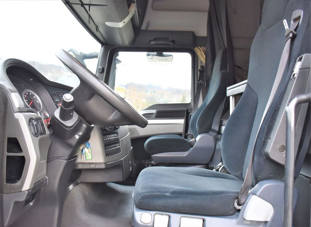 MAN TGX 18.440 Fahrgestell 7,00m + Anhänger 6,90m - شاحنة هيكل كابينة, شاحنة كرين: صورة 5 MAN TGX 18.440 Fahrgestell 7,00m + Anhänger 6,90m - شاحنة هيكل كابينة, شاحنة كرين: صورة 5
