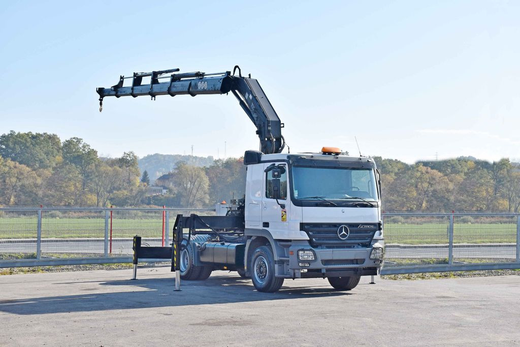 Mercedes-Benz ACTROS 1844 * Sattelzugmaschine *HIAB 330-5/FUNK Mercedes-Benz ACTROS 1844 * Sattelzugmaschine *HIAB 330-5/FUNK - وحدة جر: صورة 2 Mercedes-Benz ACTROS 1844 * Sattelzugmaschine *HIAB 330-5/FUNK Mercedes-Benz ACTROS 1844 * Sattelzugmaschine *HIAB 330-5/FUNK - وحدة جر: صورة 2