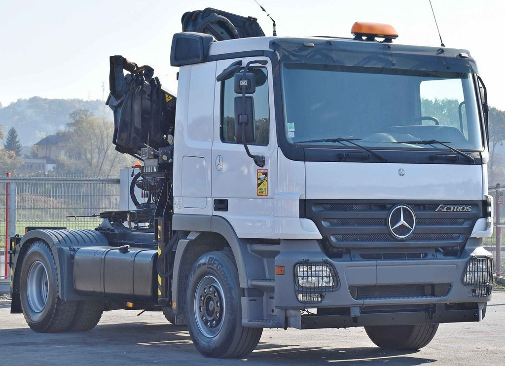 Mercedes-Benz ACTROS 1844 * Sattelzugmaschine *HIAB 330-5/FUNK - شاحنة كرين, وحدة جر: صورة 3 Mercedes-Benz ACTROS 1844 * Sattelzugmaschine *HIAB 330-5/FUNK - شاحنة كرين, وحدة جر: صورة 3