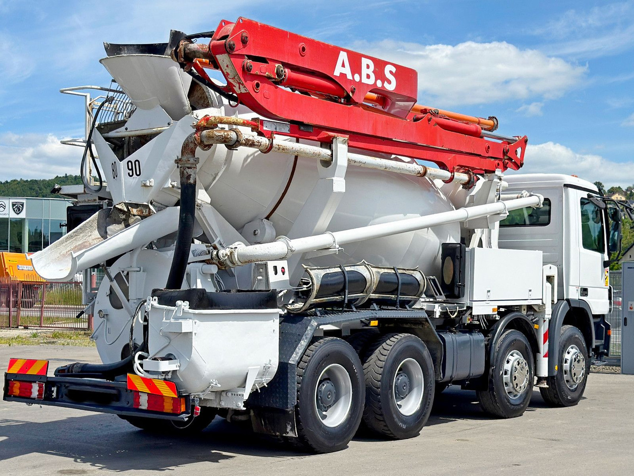 Mercedes-Benz ACTROS 3241* Betonpumpe 21m *8x4 * Top Zustand Mercedes-Benz ACTROS 3241* Betonpumpe 21m *8x4 * Top Zustand - مضخة خرسانة: صورة 5 Mercedes-Benz ACTROS 3241* Betonpumpe 21m *8x4 * Top Zustand Mercedes-Benz ACTROS 3241* Betonpumpe 21m *8x4 * Top Zustand - مضخة خرسانة: صورة 5