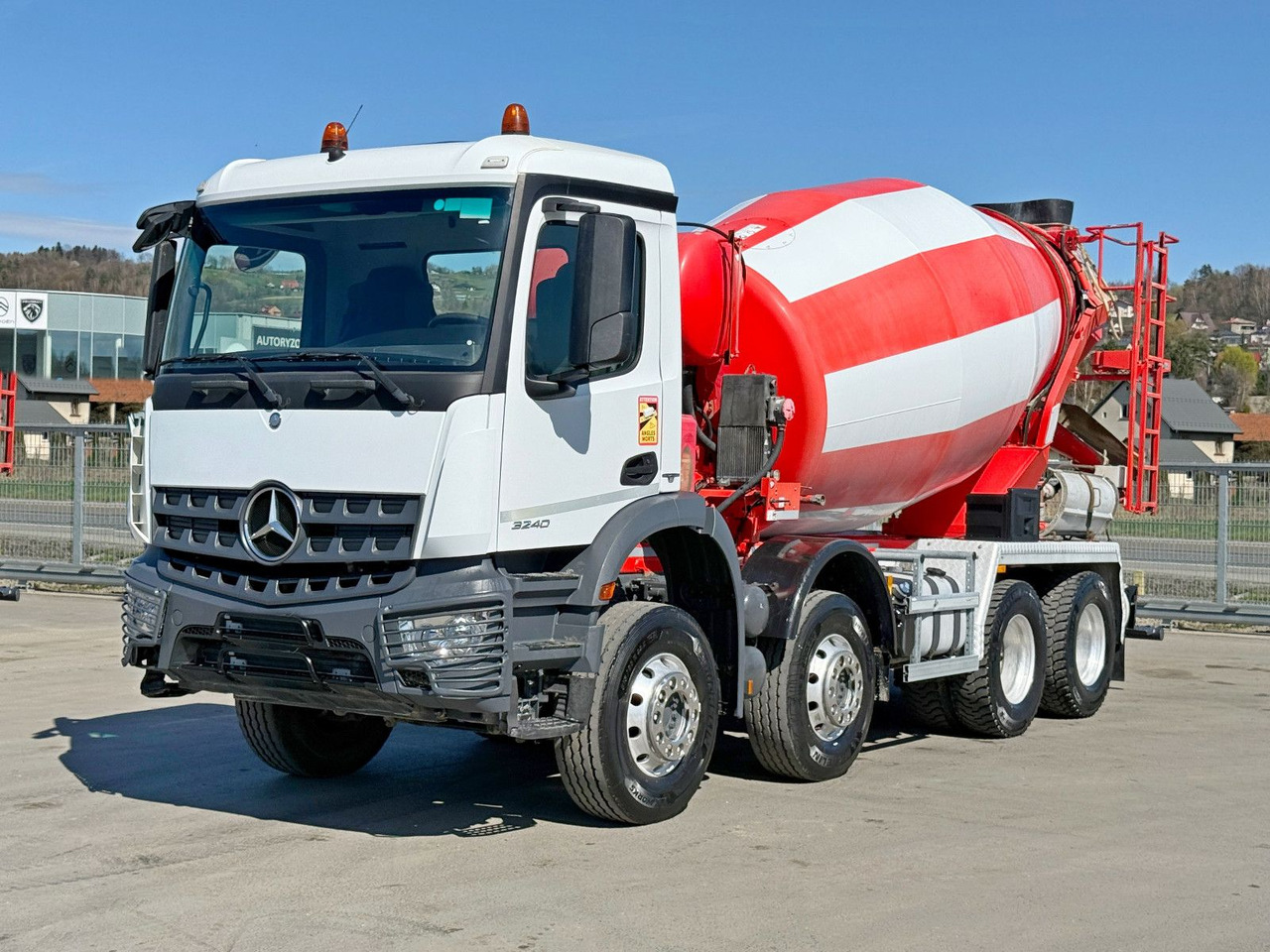 Mercedes-Benz AROCS 3240 * Betonmischer * 8x4 * TOPZUSTAND - شاحنة خلاطة خرسانة: صورة 2 Mercedes-Benz AROCS 3240 * Betonmischer * 8x4 * TOPZUSTAND - شاحنة خلاطة خرسانة: صورة 2
