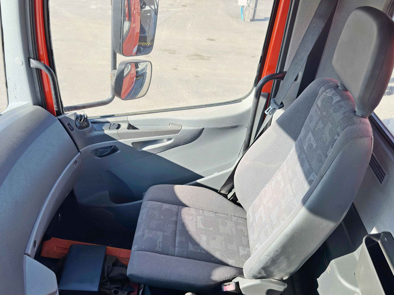Mercedes-Benz AXOR 1829 * HIAB 1111 HIDUO + FUNK * TOP * 4x4 Mercedes-Benz AXOR 1829 * HIAB 1111 HIDUO + FUNK * TOP * 4x4: صورة 9