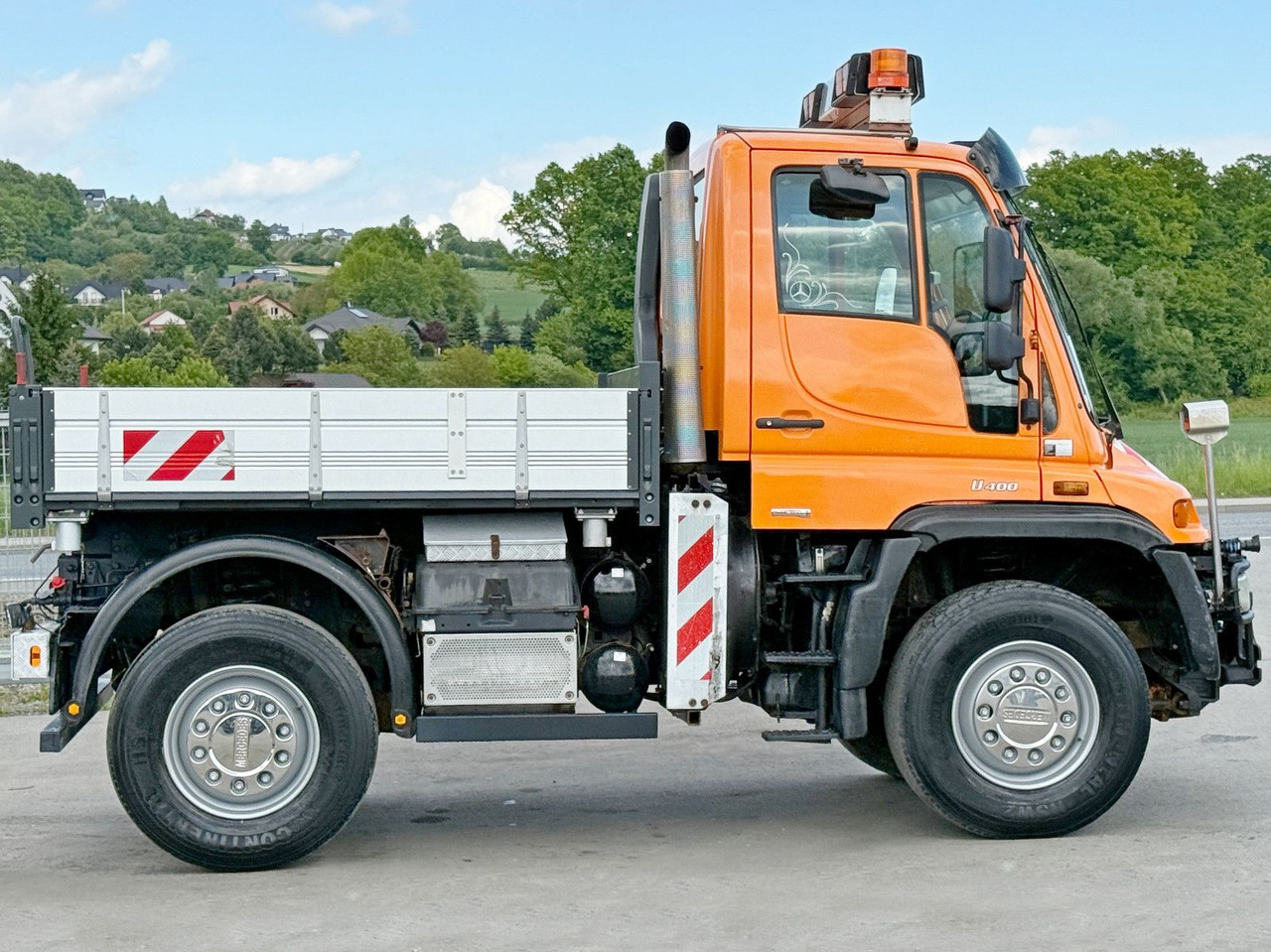 Mercedes-Benz UNIMOG 400 * KIPPER 2,40 * 4x4 * TOPZUSTAND - شاحنة قلاب: صورة 3 Mercedes-Benz UNIMOG 400 * KIPPER 2,40 * 4x4 * TOPZUSTAND - شاحنة قلاب: صورة 3